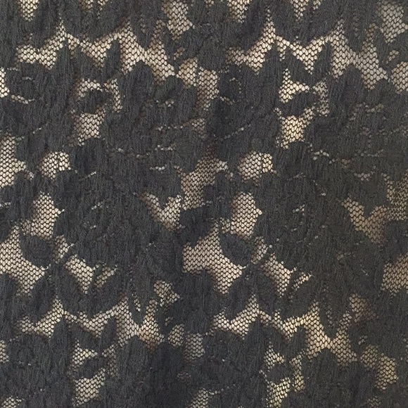 Black shear lace mini dress - Picture 2 of 4